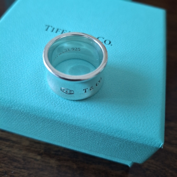 Tiffany 1837 Ring